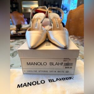 Manolo Blahnik Carolyn 90 Satin Slingback Heels
